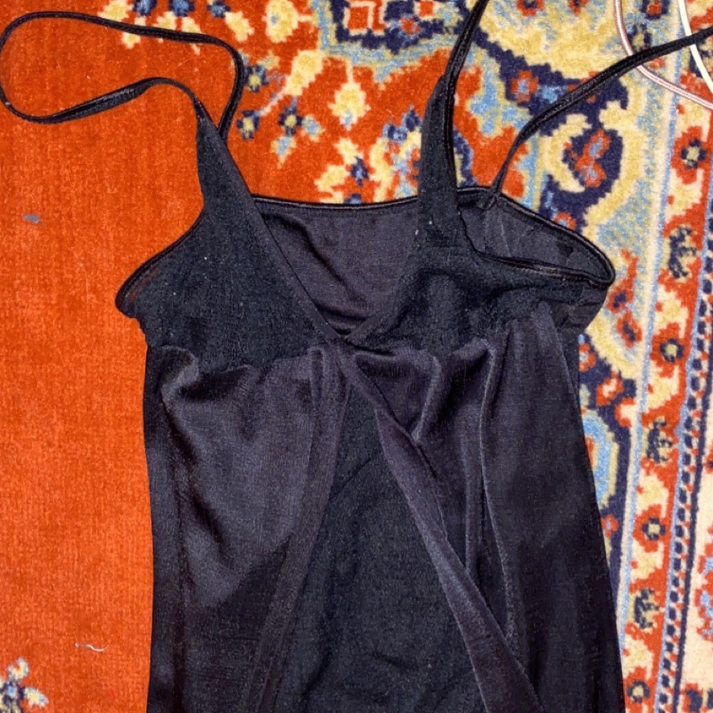 Black night gown